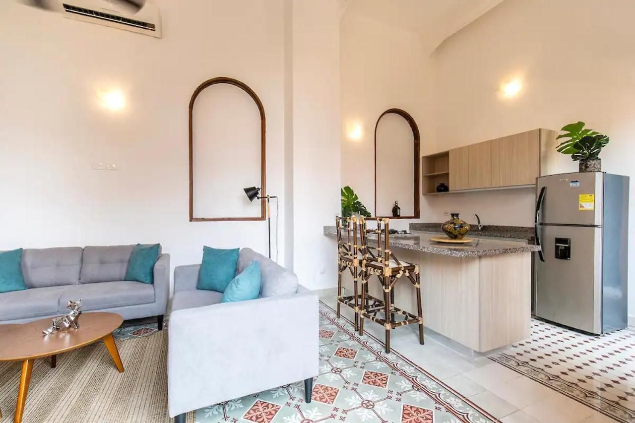 2cm-j1 De 2 Alcobas Con Vista Y Piscina En Getsemani Apartamento