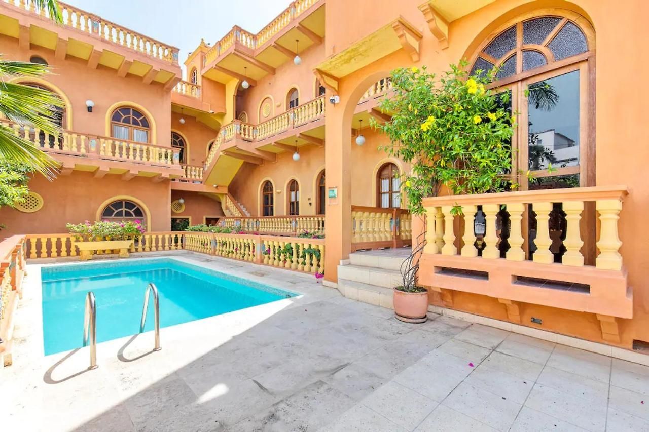 Apartamento 2cm-j1 De 2 Alcobas Con Vista Y Piscina En Getsemani *